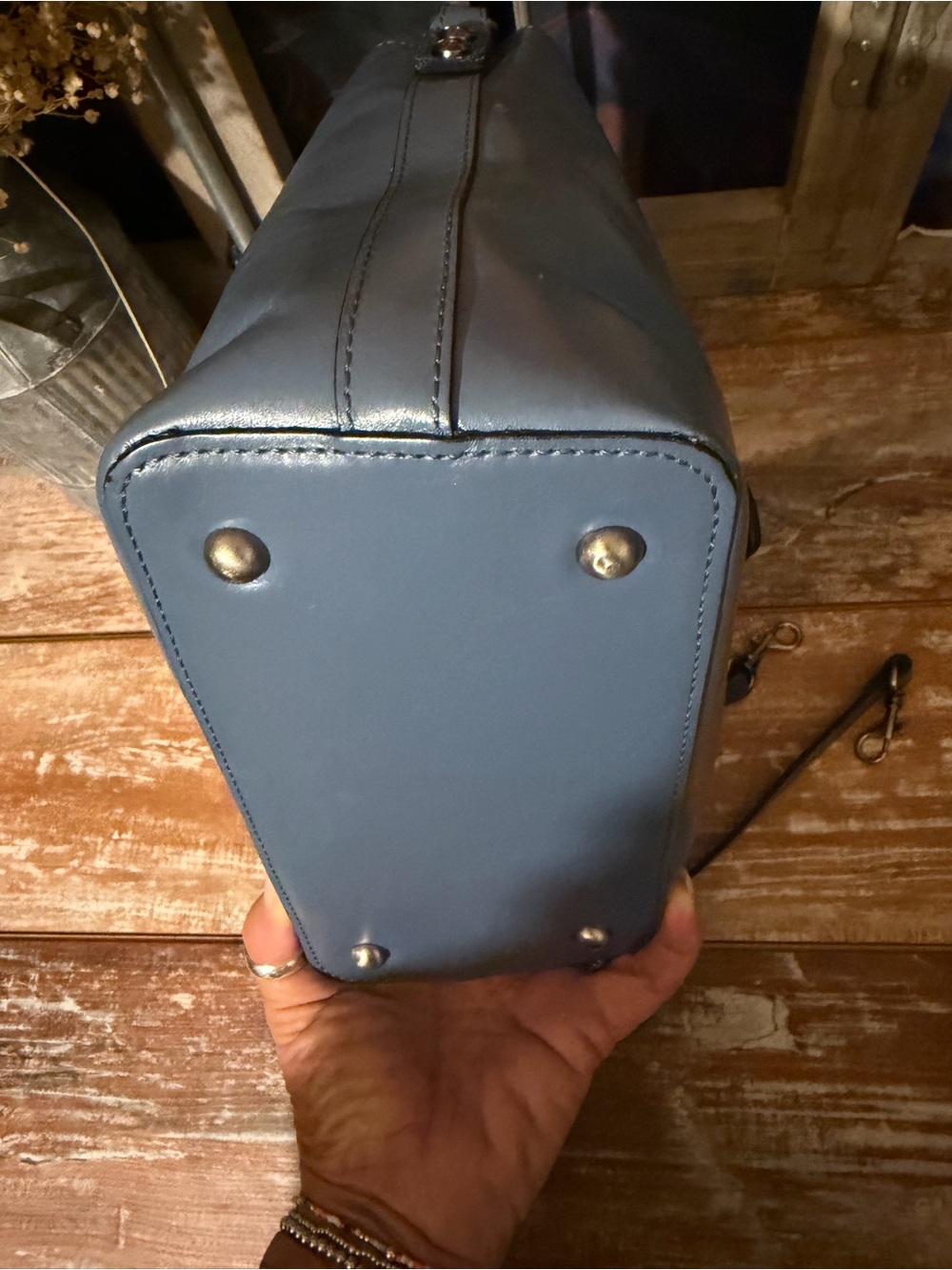 Patricia Nash Irving Leather Bucket Bag - Picture 6 of 9